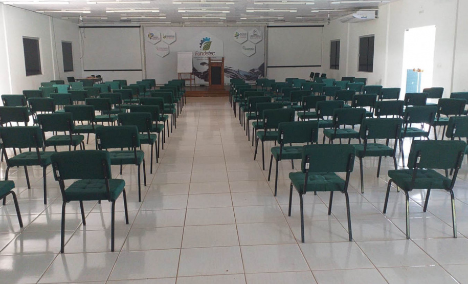 Centro Estadual de Agroinovação é inaugurado pela Educação em Cascavel