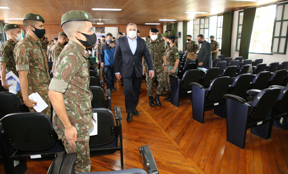 Parceria entre Secretaria de Justiça, Família e Trabalho e Exército já encaminhou neste ano 650 ex-militares para vagas de emprego