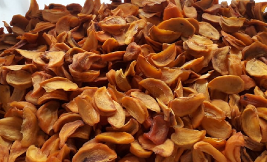 Caqui desidratado é alternativa para produtor aumentar ganho com a fruta
