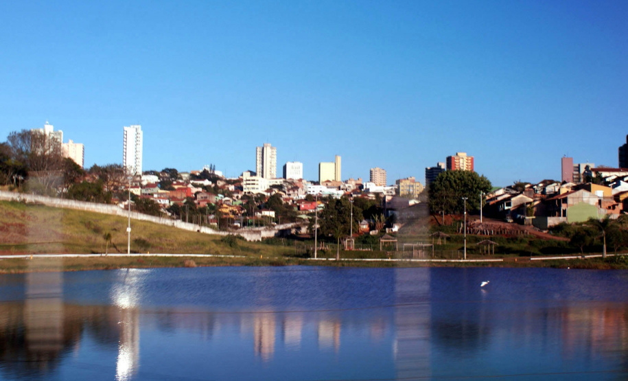 Programa Paraná Produtivo entrega planos de desenvolvimento para as regiões do Estado