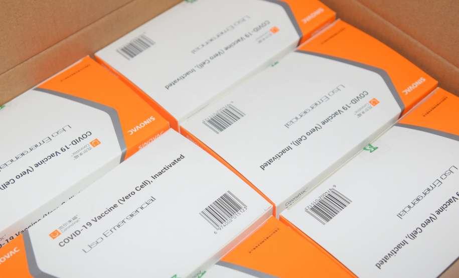 Paraná recebe mais 79,2 mil vacinas pediátricas contra a Covid-19