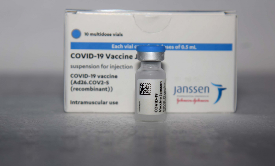 Mais 354 mil vacinas contra Covid-19 para dose de reforço chegam ao Paraná