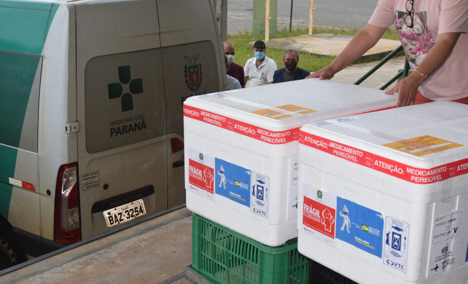 Sesa abastece Regionais com 820 mil vacinas contra a Covid-19 e 754 mil unidades de Tamiflu