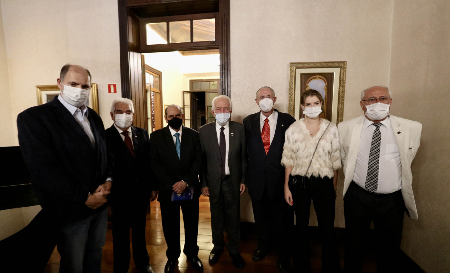 Darci Piana é homenageado com a Ordem Nacional do Mérito Comercial