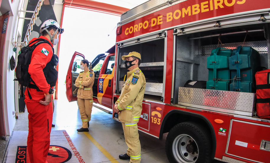 SAÍDA BOMBEIROS PARA PETRÓPOLIS