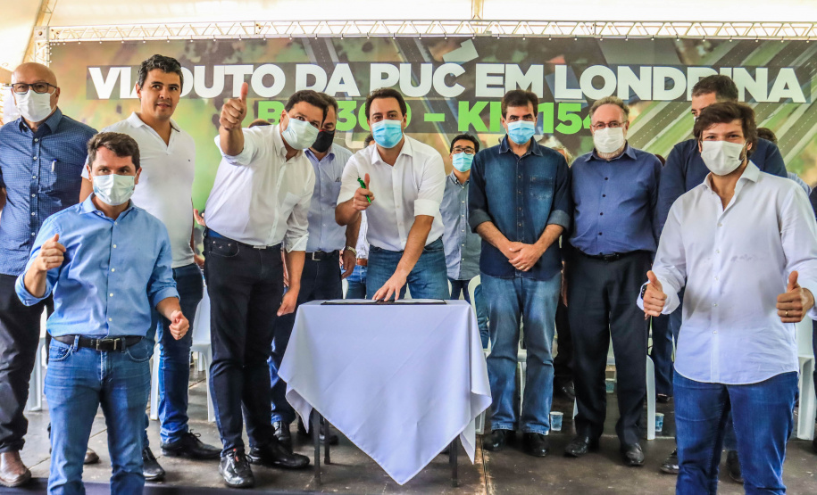 O governador Carlos Massa Ratinho Junior lança nesta sexta-feira (4) a licitação do Viaduto da PUC, em Londrina.