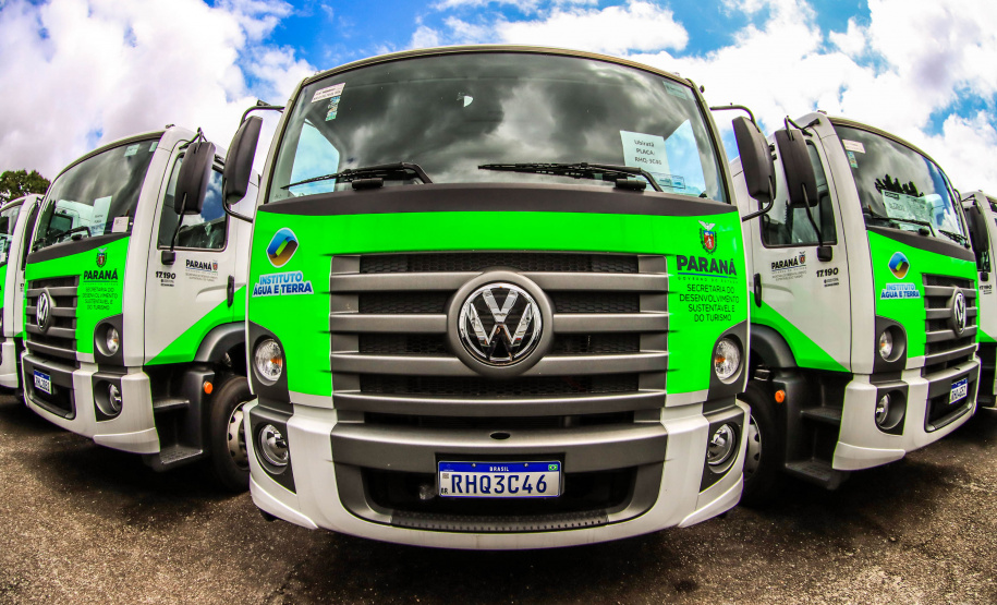 Governador Carlos Massa Ratinho Junior entrega mais 63 veículos da Patrulha Ambiental - Curitiba, 09/02/2022