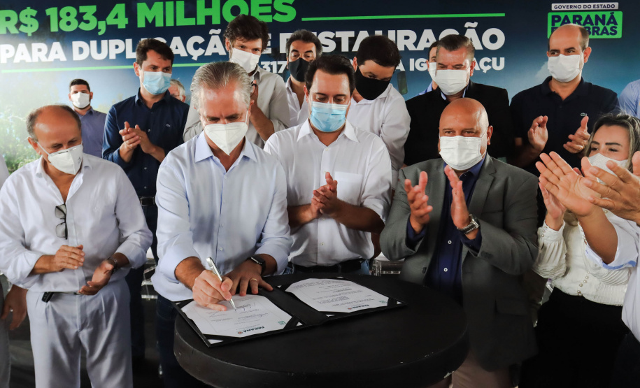 DUPLICAÇÃO E RESTAURAÇÃO DA PR-317, ENTRE MARINGÁ E IGUARAÇU