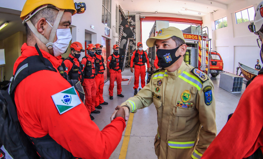 SAÍDA BOMBEIROS PARA PETRÓPOLIS