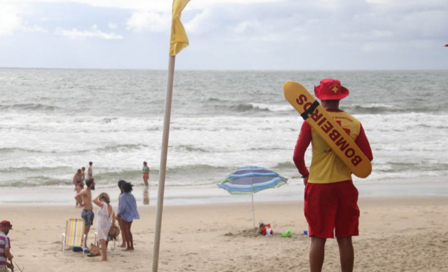 Corpo de Bombeiros reforça ações de prevenção e atendimento no Litoral durante o feriado de Carnaval