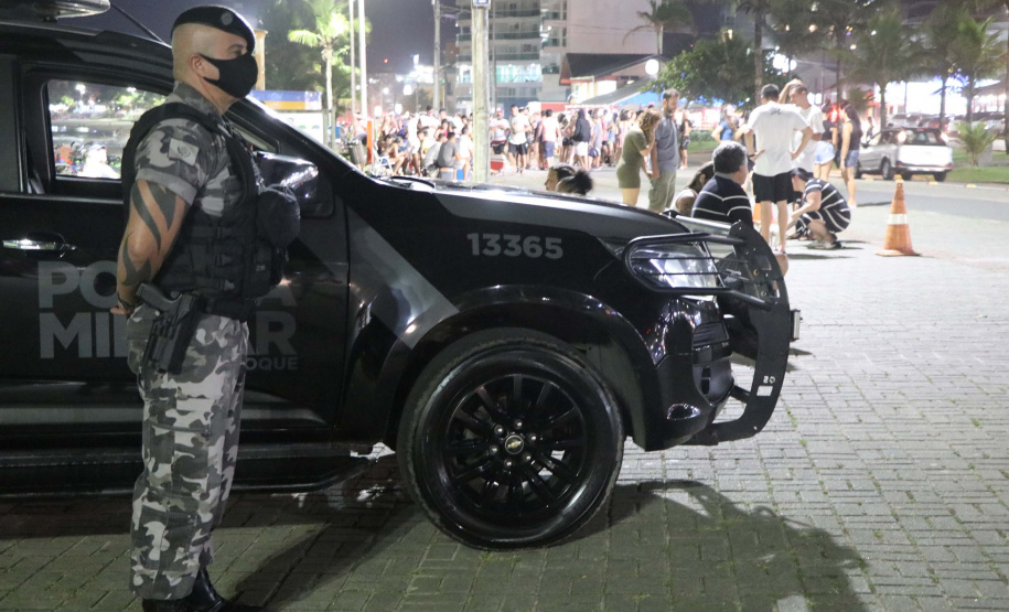 PM aborda 3 mil pessoas e encaminha mais de 100 nos primeiros dias de Carnaval no Litoral