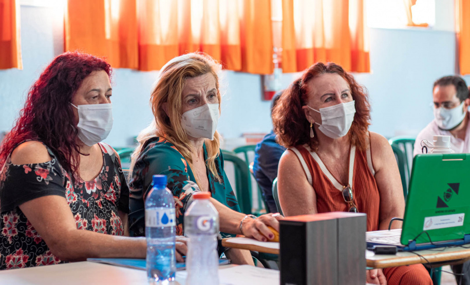 Colégios estaduais fazem preparativos finais para começar o ano letivo