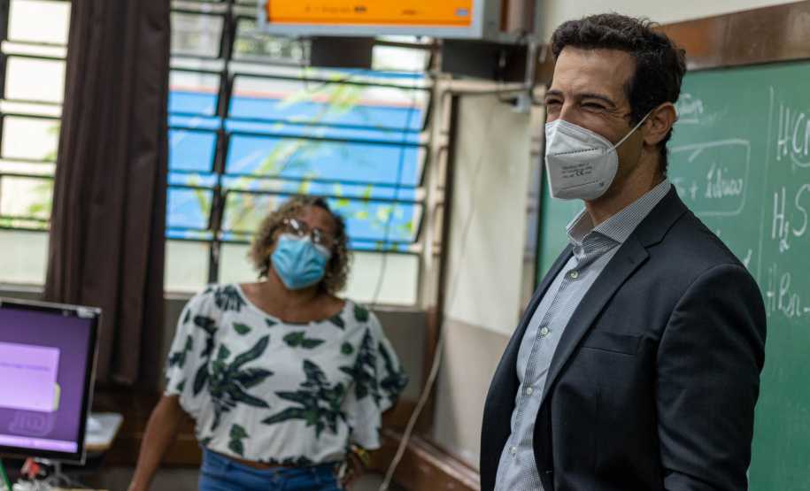 Comunidade escolar retoma as aulas com expectativa e aprovação do modelo presencial