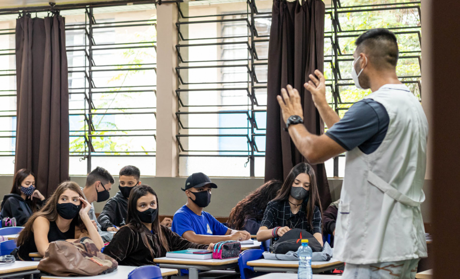 Comunidade escolar retoma as aulas com expectativa e aprovação do modelo presencial