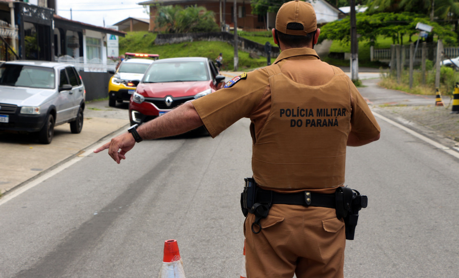 Operação Barreira realiza bloqueios policiais no litoral parananse