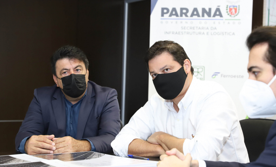 Aeroportos de Pato Branco e Umuarama recebem plano diretor para os próximos 20 anos