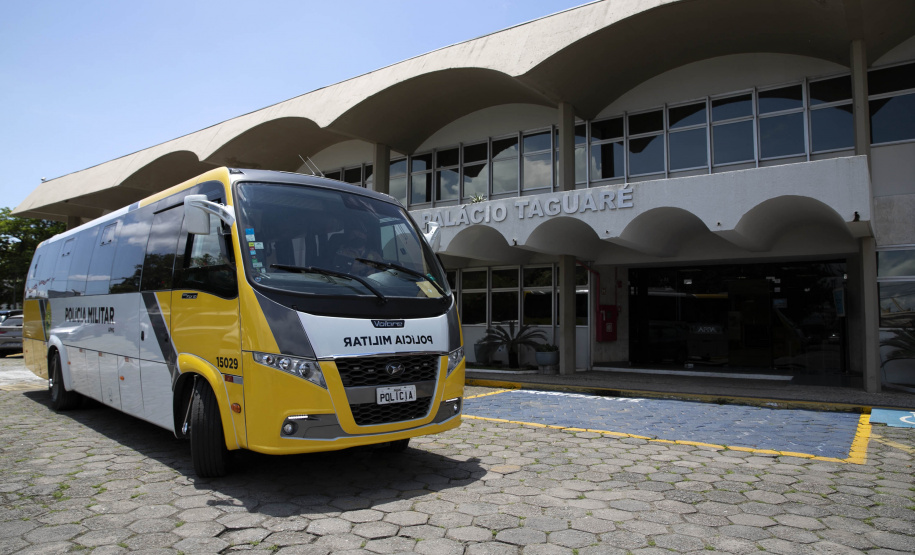 Integração a favor da segurança é debate em visita de alunos do Curso Superior da PMPR ao Porto de Paranaguá