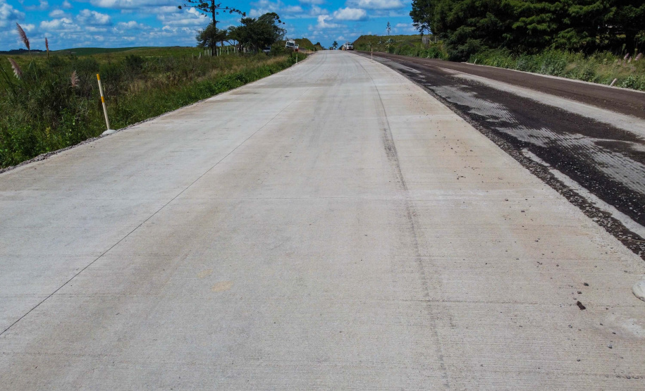 Pavimentação em concreto da PRC-280 no Sudoeste chega a 19% de conclusão