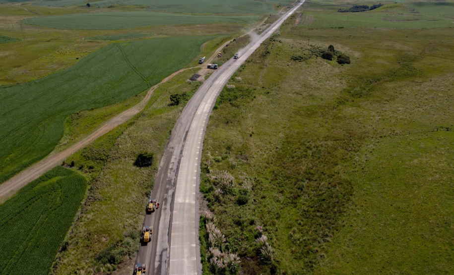 Pavimentação em concreto da PRC-280 no Sudoeste chega a 19% de conclusão