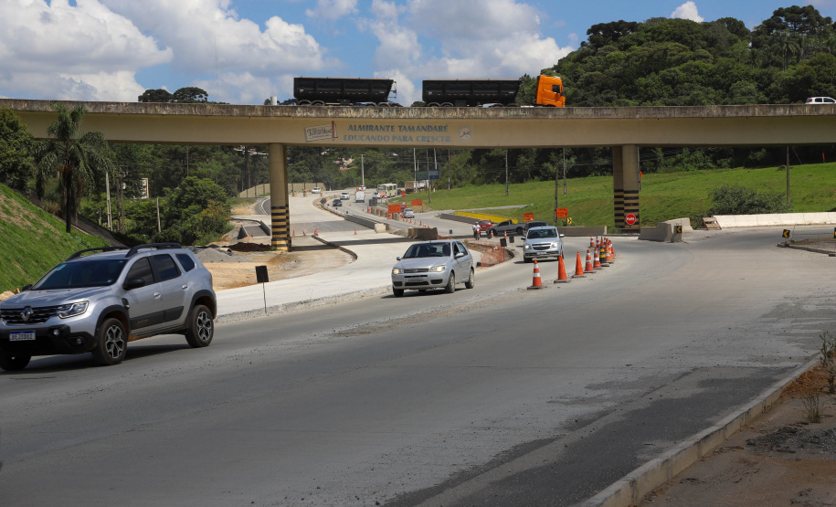 Com avanço das obras, trânsito na Rodovia dos Minérios terá alterações nesta quarta-feira