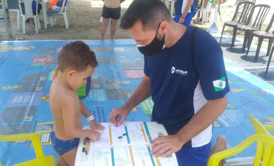 Detran-PR atende 227% mais veranistas em 2022 no Verão Paraná em relação ao ano anterior