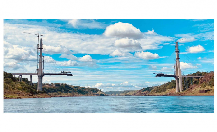 Ponte da Integração Brasil - Paraguai 76%
