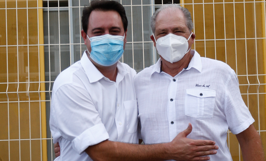 O governador Carlos Massa Ratinho Junior participou nesta quinta-feira (03) da inauguração do Centro Municipal de Educação Infantil (CMEI) Miguel Eduardo Nalini Adur, em Pitanga, na Região Central do Paraná.