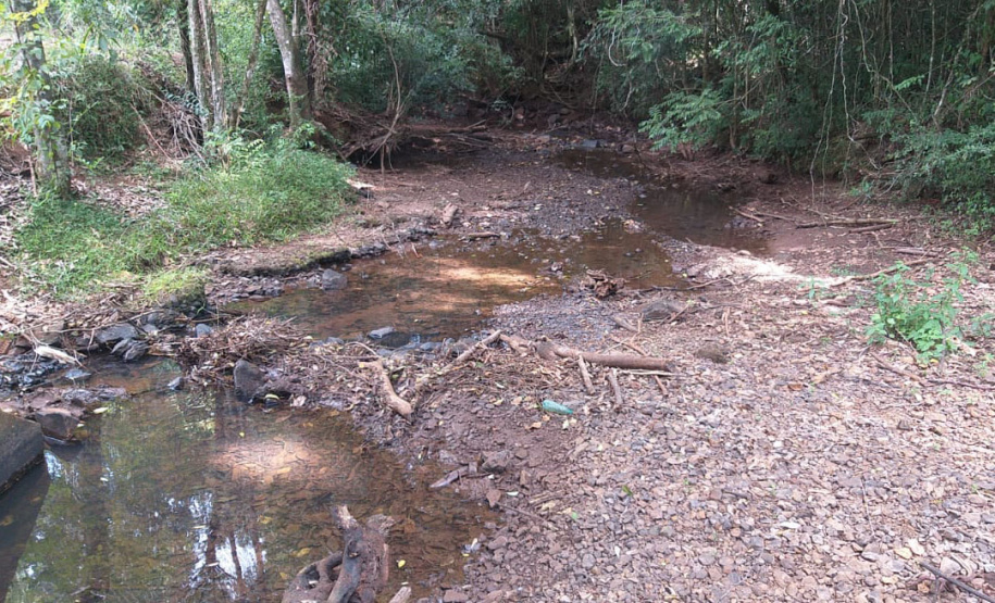 Seca continua severa no Sudoeste e agrava abastecimento em cidades da região