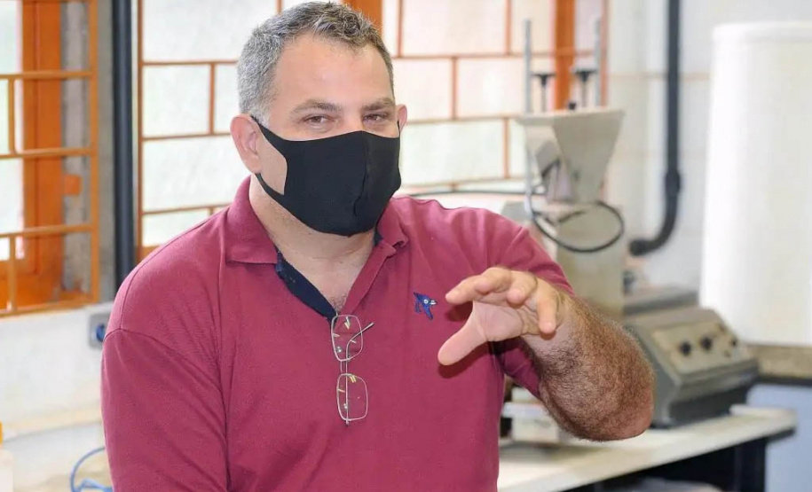 Projeto da UEL estuda tipos de solo da região de Londrina através de espectroscopia