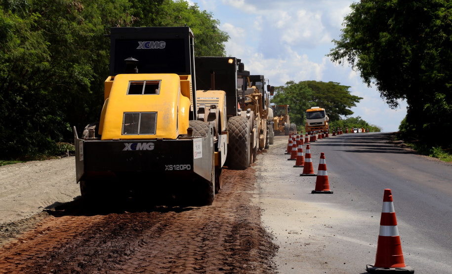 No Noroeste, PR-323 ganha terceiras faixas para melhorar logística a aumentar a segurança