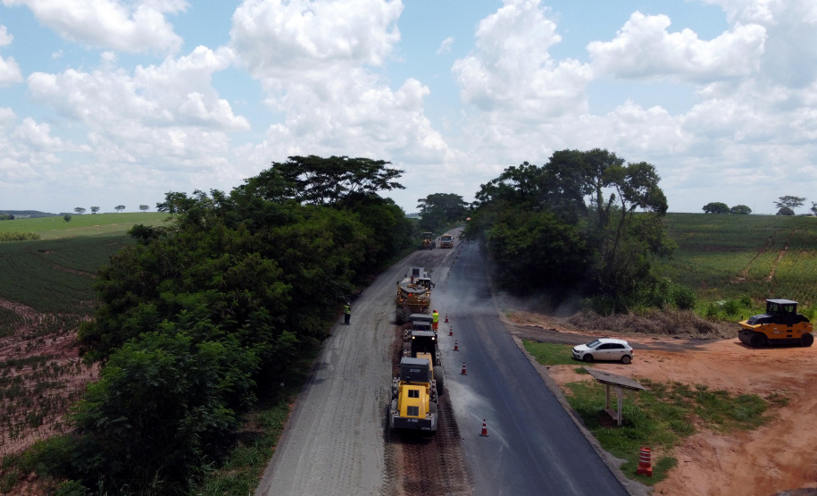 No Noroeste, PR-323 ganha terceiras faixas para melhorar logística a aumentar a segurança