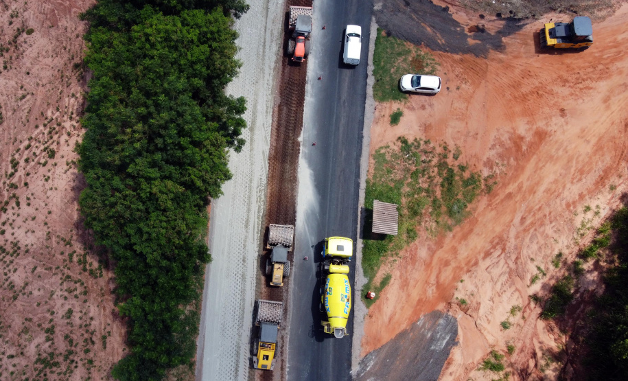 No Noroeste, PR-323 ganha terceiras faixas para melhorar logística a aumentar a segurança