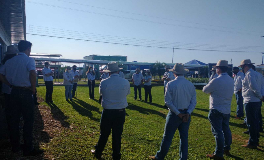 IDR-Paraná apresenta cultivares de mandioca, soja e maracujá ao setor produtivo