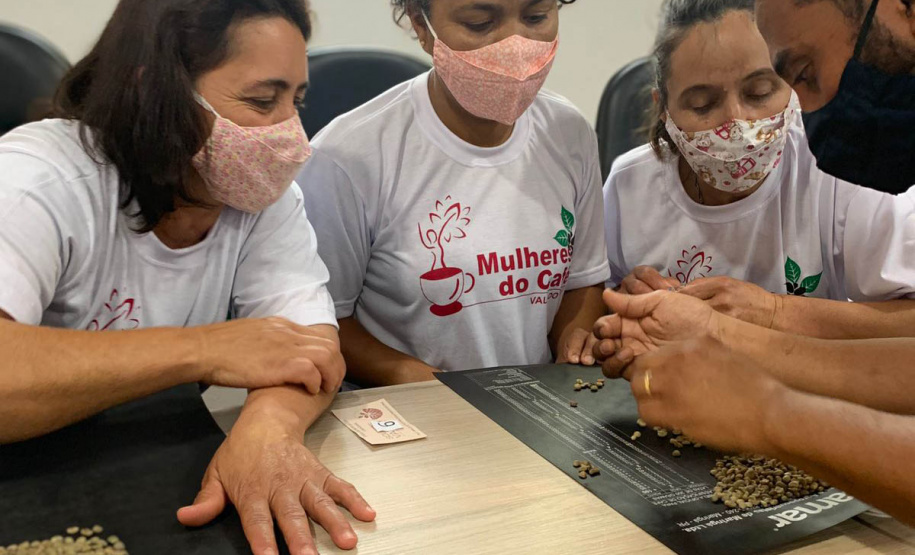 Café especial traz visibilidade para mulheres produtoras no Vale do Ivaí