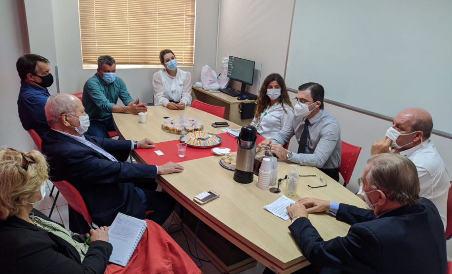 Direção do BRDE visita Hospital do Câncer de Cascavel que recebe R$ 558 mil em recursos