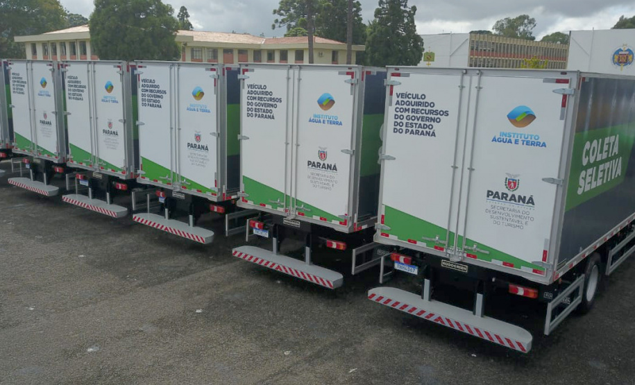 Governador Carlos Massa Ratinho Junior entrega mais 63 veículos da Patrulha Ambiental