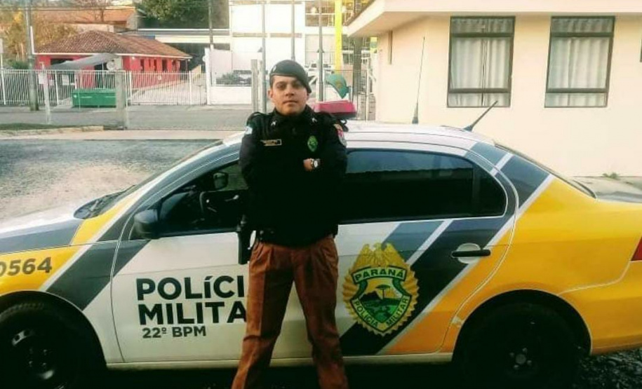 Após policiais salvarem a vida de um bebê, PM orienta sobre casos de engasgamento - soldado Tiago Aguiar