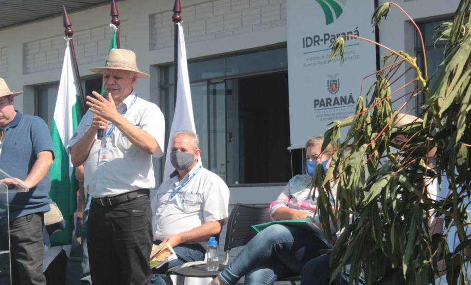 IDR-Paraná apresenta cultivares de mandioca, soja e maracujá ao setor produtivo - Cascavel, 09/02/2022