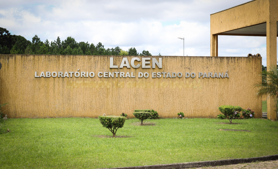 Dois anos de pandemia: Lacen ajudou a controlar testes e circulação viral no Estado