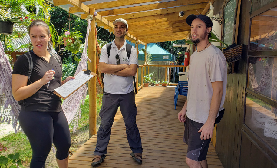 Começam vistorias do projeto Selo Verde, na Ilha do Mel