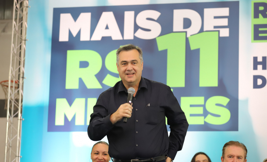 O governador Carlos Massa Ratinho Junior e o Secretário da Saúde, Beto Preto, assinam nesta quinta-feira (31), liberação de recurso para o Hospital de Rio Branco do Sul. 31/03/2022 - Foto: Geraldo Bubniak/AEN