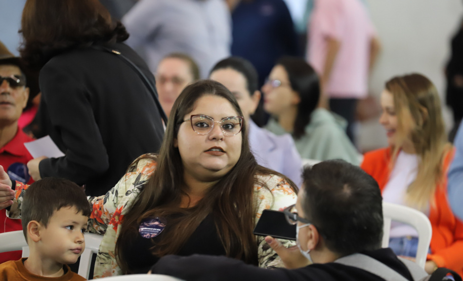 O governador Carlos Massa Ratinho Junior e o Secretário da Saúde, Beto Preto, assinam nesta quinta-feira (31), liberação de recurso para o Hospital de Rio Branco do Sul. 31/03/2022 - Foto: Geraldo Bubniak/AEN