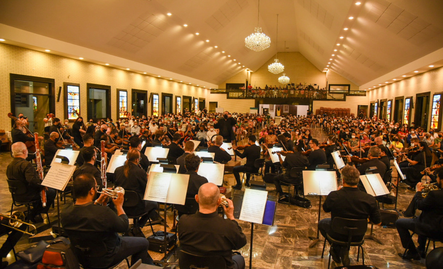 Concertos da Orquestra Sinfônica do Paraná reúne público em Colombo