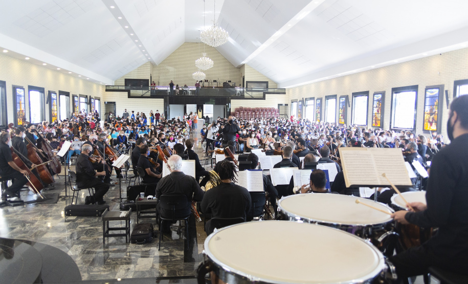 Concertos da Orquestra Sinfônica do Paraná reúne público em Colombo