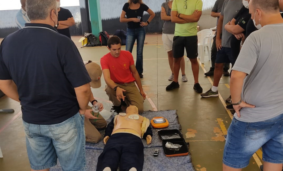 Secretaria de Justiça realiza curso de combate a incêndios e técnicas de primeiros socorros para servidores das unidades socioeducativas