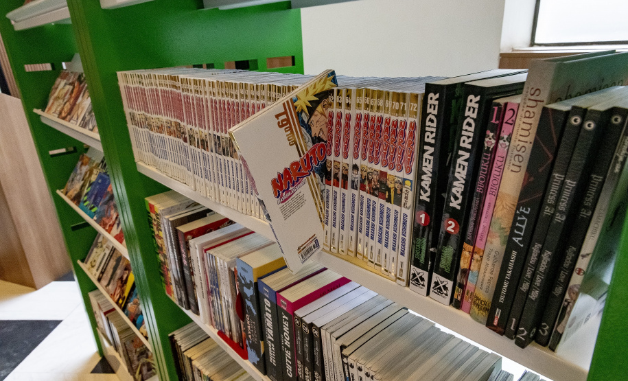 Doação de livros para biblioteca pública