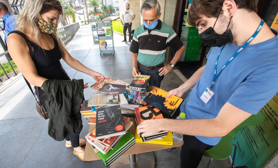 Eventos de aniversário marcam a reabertura total da Biblioteca Pública do Paraná