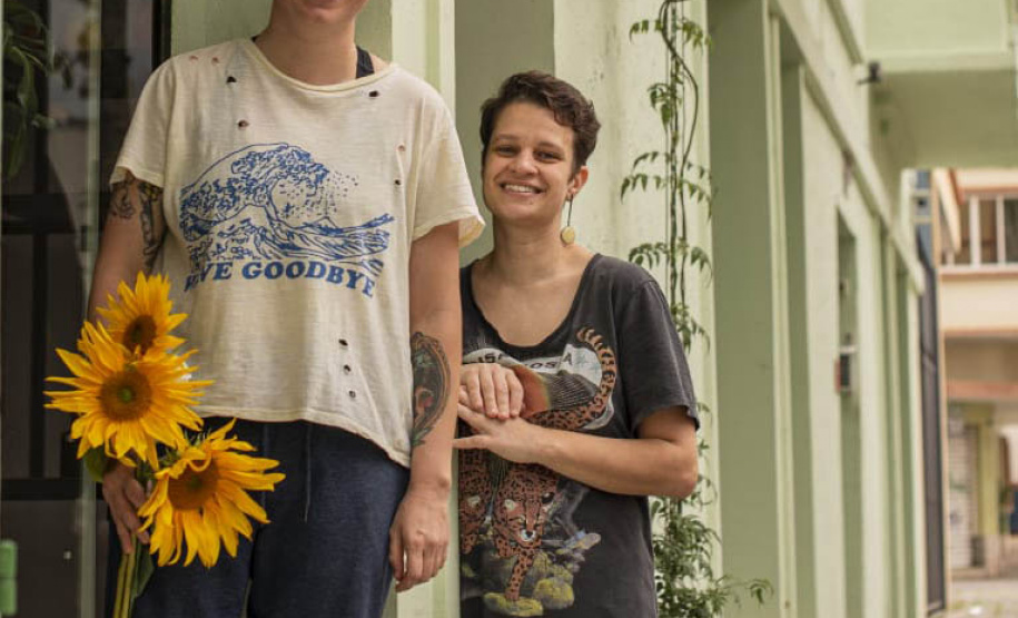 Museu Paranaense tem colheita da horta, cozinha itinerante, performance e nova mostra