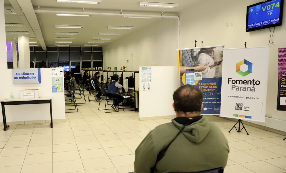 Agências do Trabalhador já respondem por mais de 30% das operações de microcrédito da Fomento Paraná