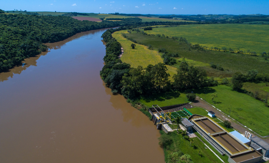 Paraná implanta Planos de Manejo para proteção da água nas áreas de mananciais da RMC
